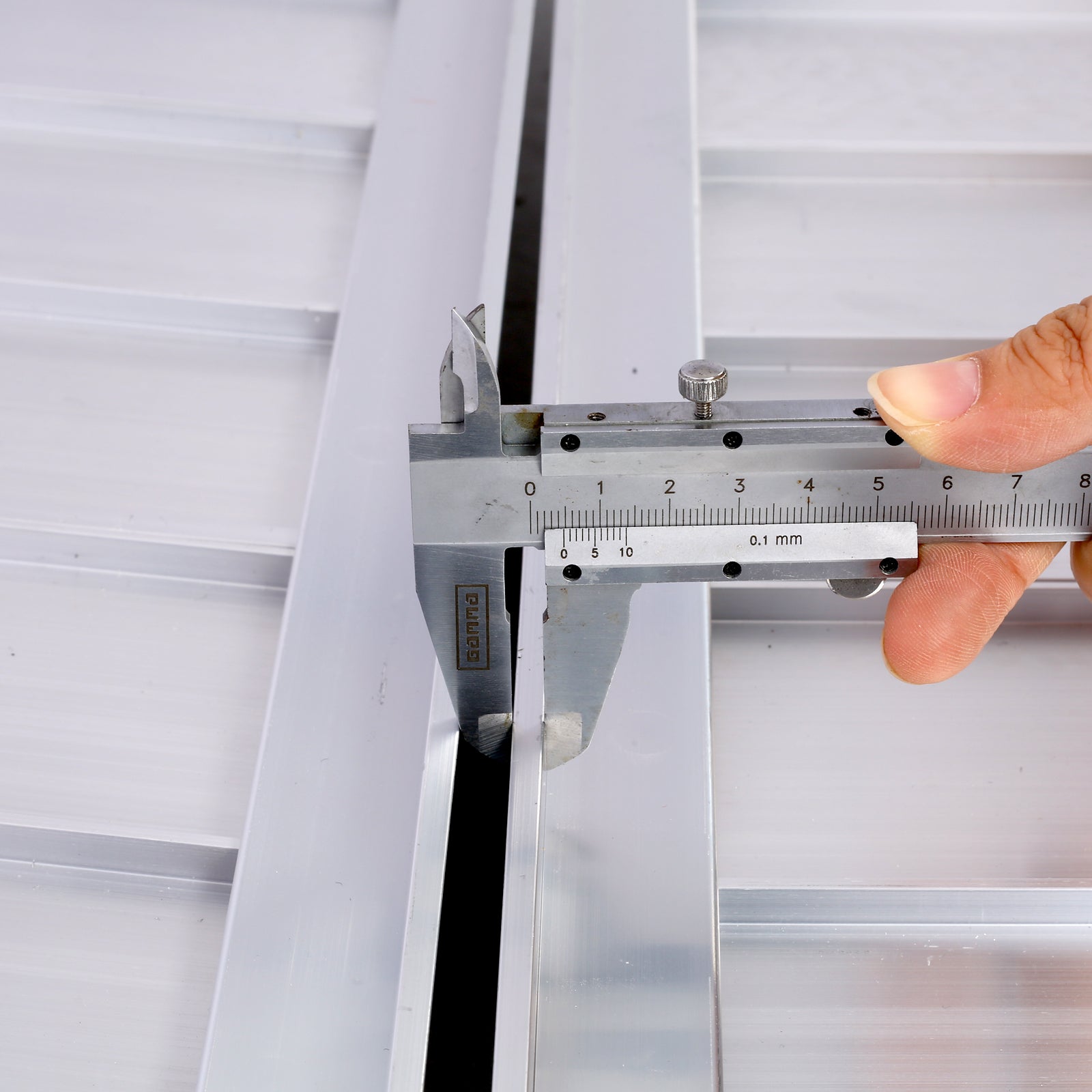 Folding Threshold Ramp 6–10 ft with a Portable Case, 700lb Capacity